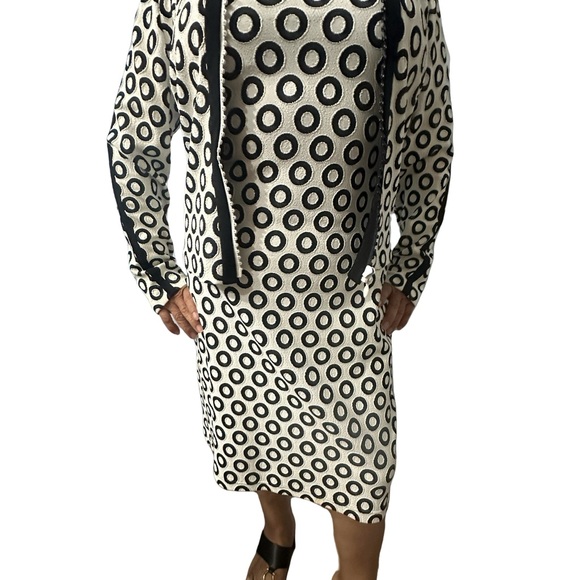 Joseph Ribkoff Black and White Circle Pattern Dress - Picture 3 of 4